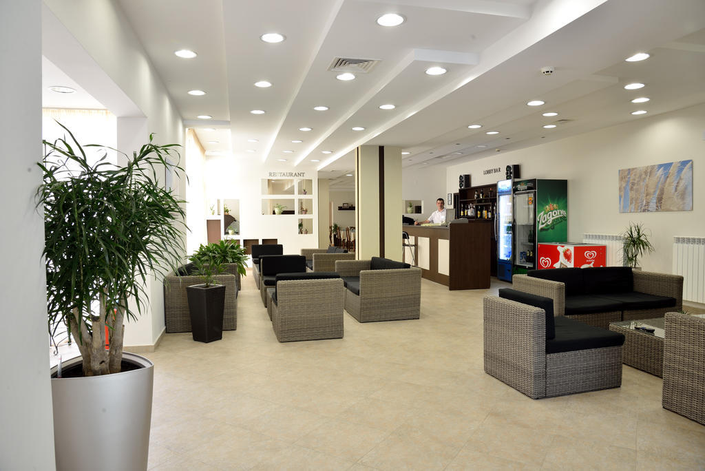 Glicinia Hotel Golden Sands Luaran gambar