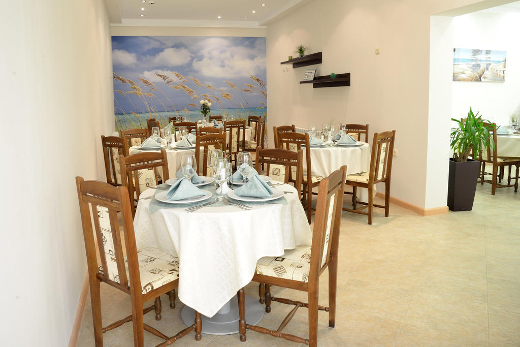 Glicinia Hotel Golden Sands Luaran gambar