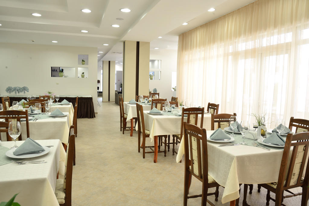 Glicinia Hotel Golden Sands Luaran gambar